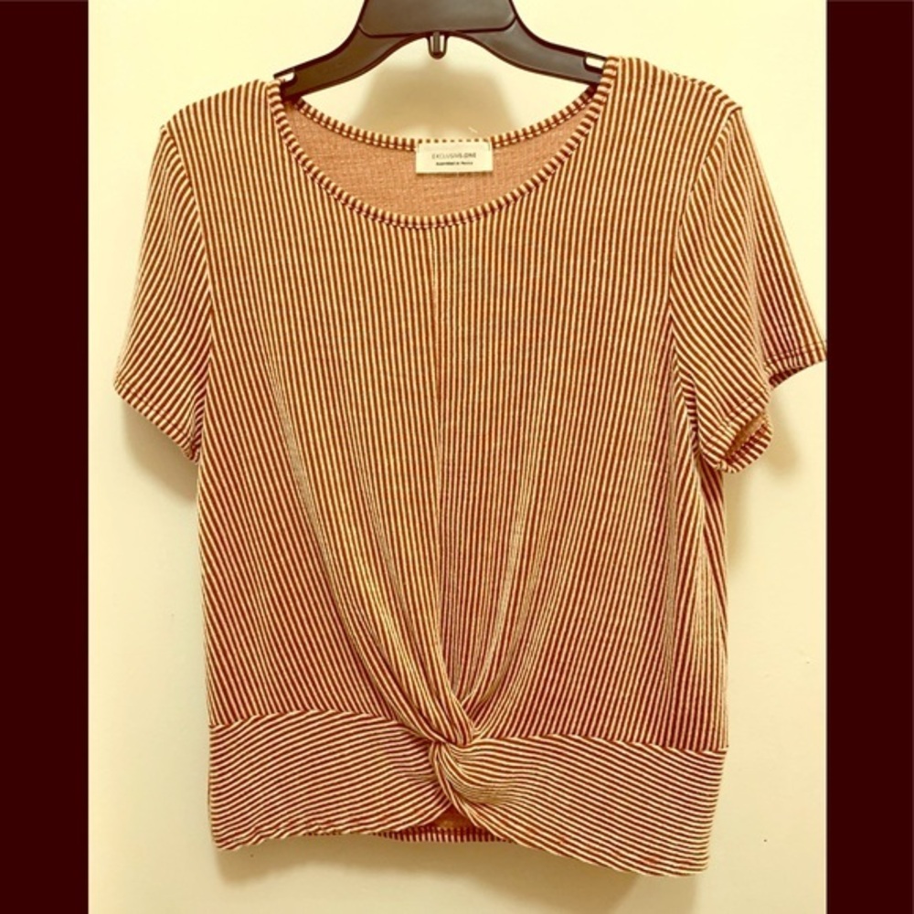 Exclusive One Top Size M NWT